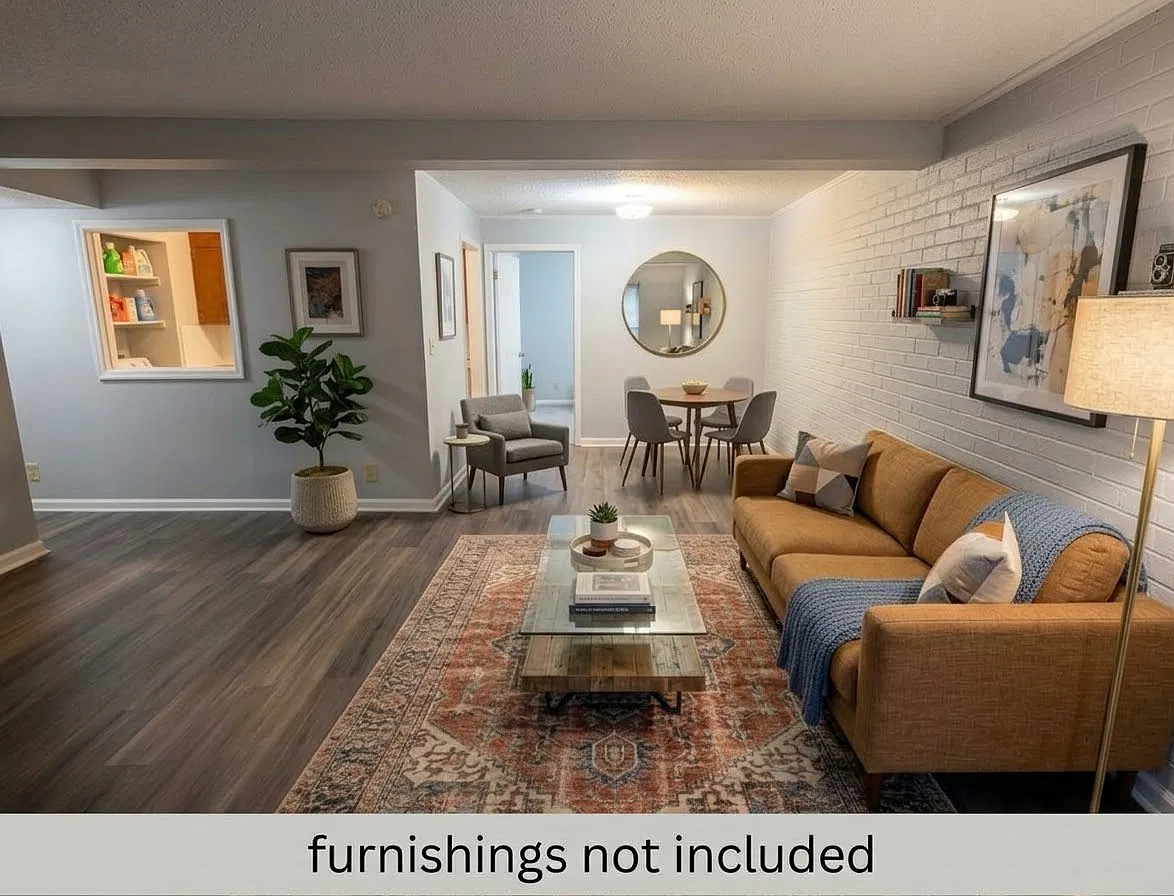 400 Tanglewylde Dr — Photo 3