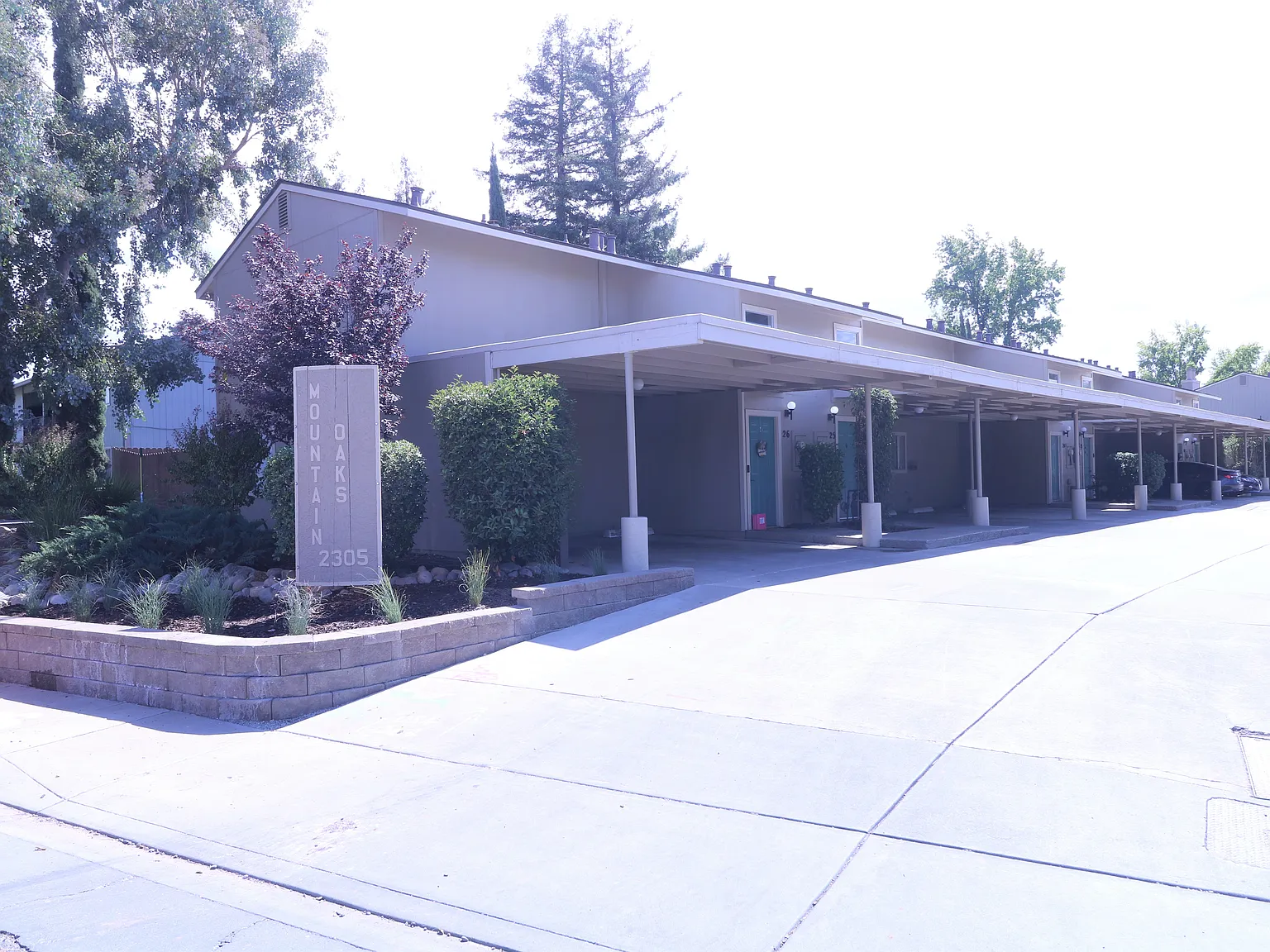 3 bed, 1.5 bath, 1224 sqft, $1,995 — Photo 3