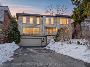 31 Bearwood Dr, Toronto, ON M9A4G5