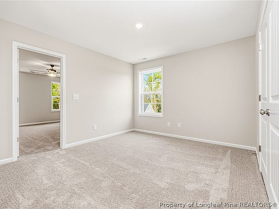 4th image of 416 Black Duck Ln