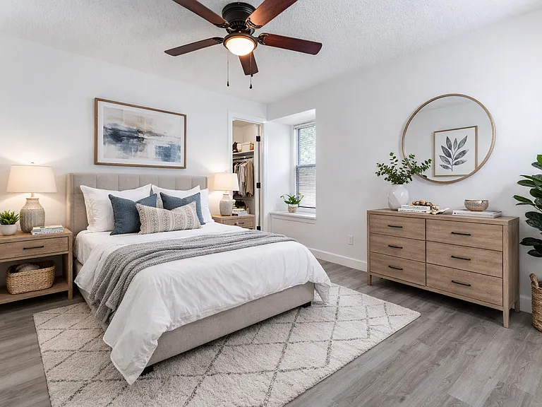 Black Oak Residences — Photo 5