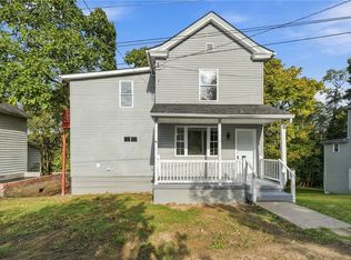 10 Euclid Ave, Point Marion, PA 15474