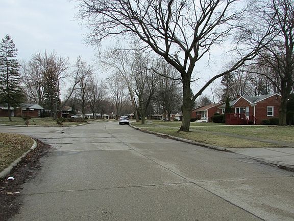 5th image of 28617 Red Leaf Ln