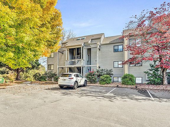 2nd image of 170 Sailors Cove Dr Unit 1201