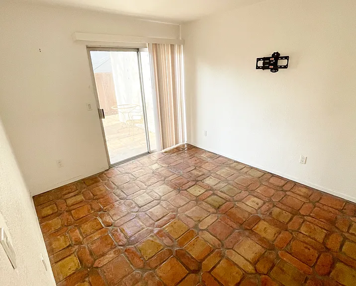 21851 Oceanview Ln — Photo 3