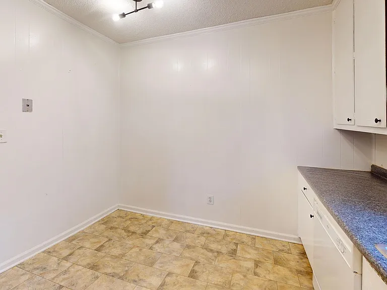 130 Graylynn Dr — Photo 19