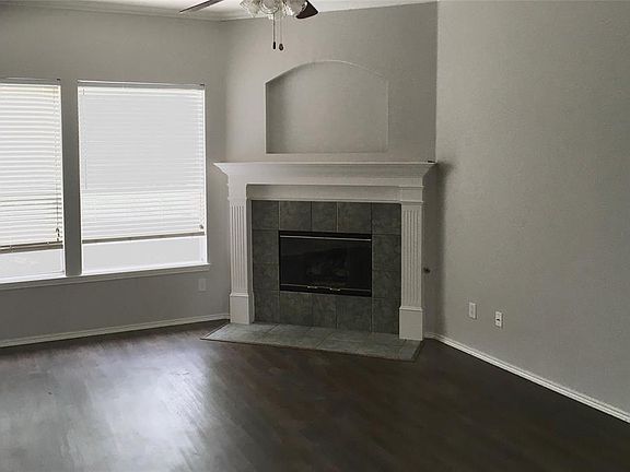 2nd image of 10310 Ambergate Ln