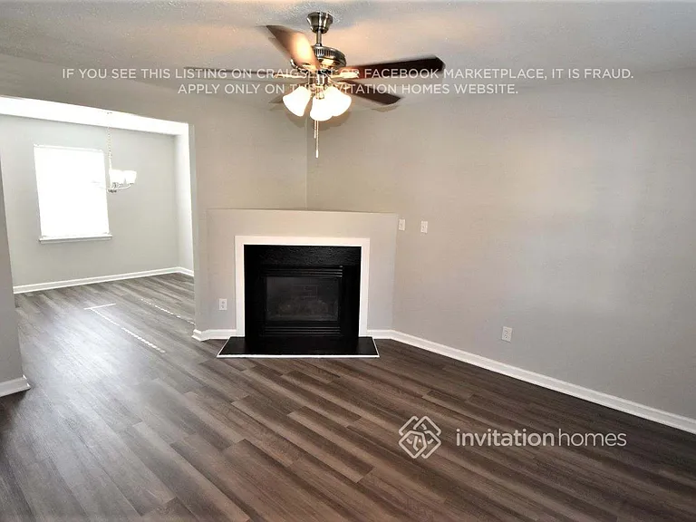 1904 Landon Farms Ln — Photo 2