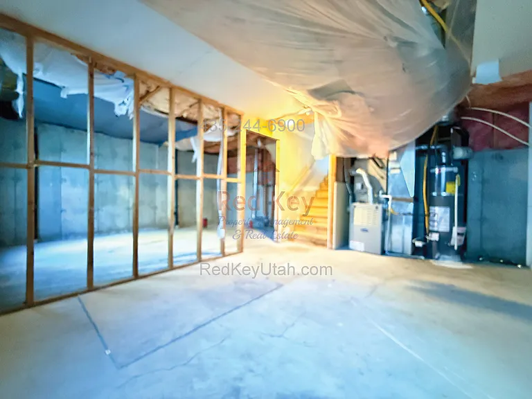 177 Crystal Bay Dr, Stansbury Park, UT_06112026