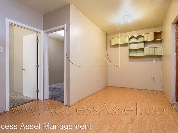 4th image of 33125 Lorimer St #2