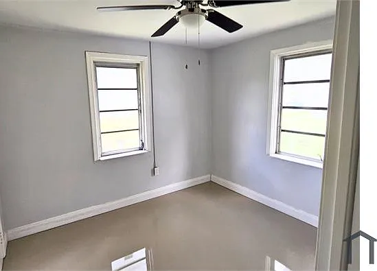 812 Foster Rd — Photo 11