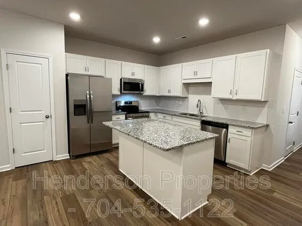 5714 Ringneck Rd, Charlotte, NC