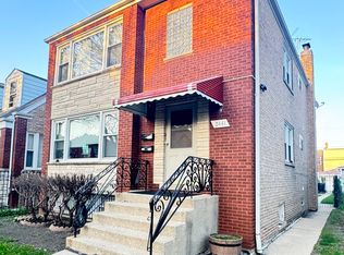 2441 N Lowell Ave #2, Chicago, IL 60639
