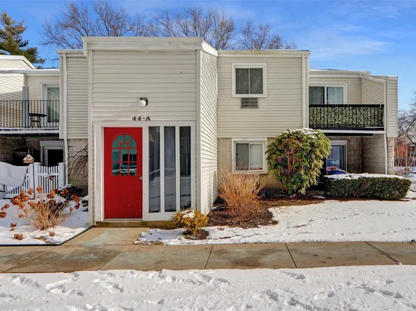 44 Richmond Boulevard #4A, Ronkonkoma, NY 11779