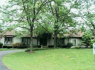 6747 Mill Ridge Rd, Maumee, OH 43537