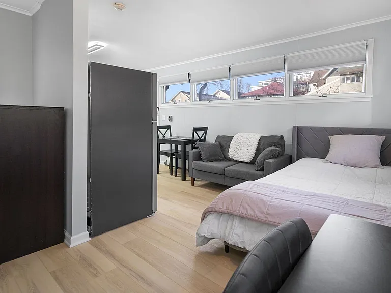 104 Harvard Pl — Photo 154