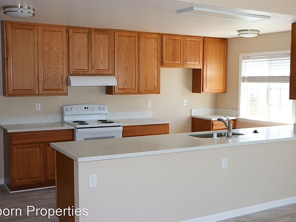 4th image of 3207 Napa Ct