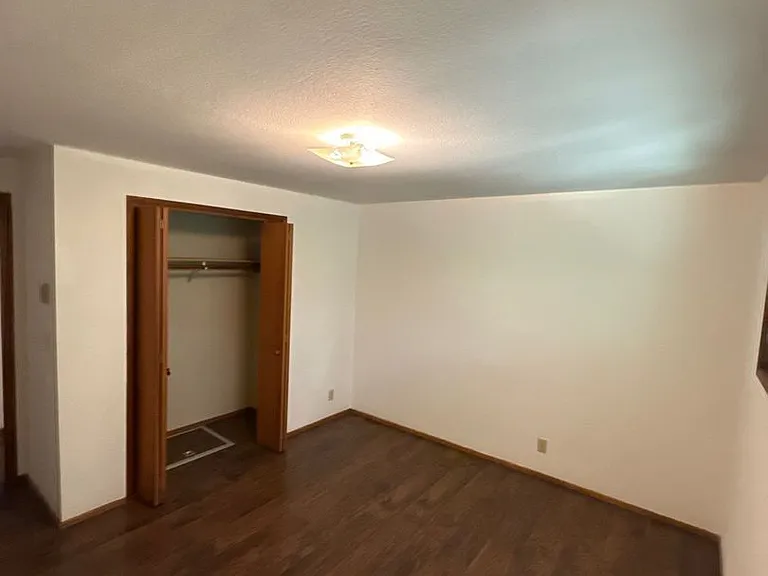 2435 City View St — Photo 24