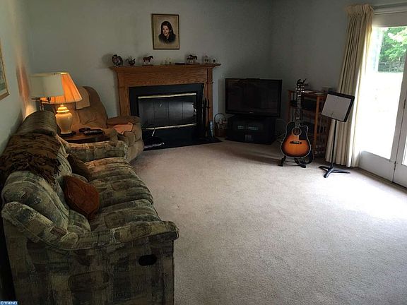 5th image of 36 Oakview Dr