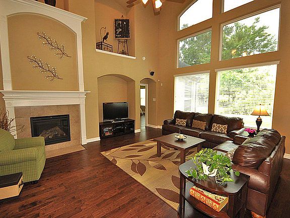 5th image of 14023 Steelwood Dr