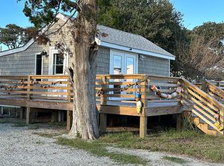 1060 Seashore Dr, Atlantic, NC 28511