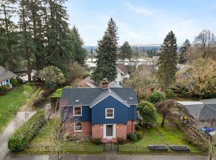 6220 SE Salmon St, Portland, OR 97215