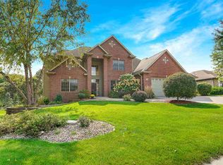 110 Auburn East Ln, Coralville, IA 52241