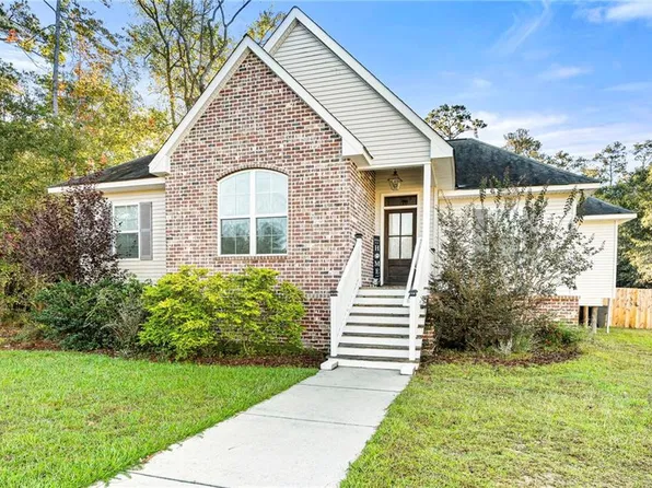 60486 Dresden Dr, Lacombe, LA 70445