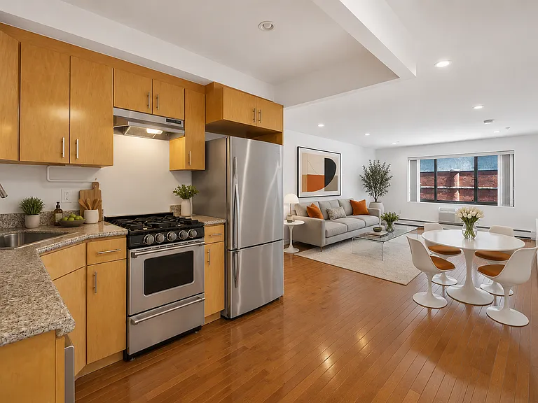 400 15th St #3B — Photo 2