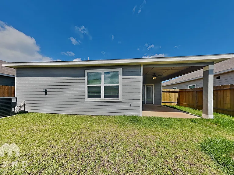 15526 Caramel Springs Dr — Photo 17