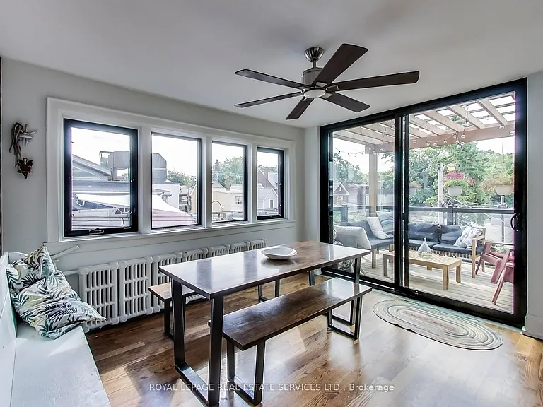 27 Saint Johns Rd — Photo 10