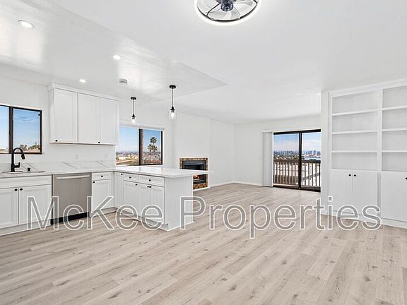 2nd image of 307 San Elijo St
