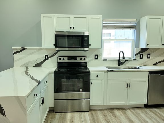 5th image of 1145 Udell St