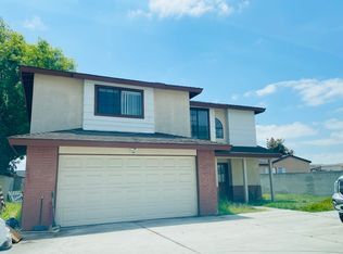 324 1/2 W 214th St, Carson, CA 90745
