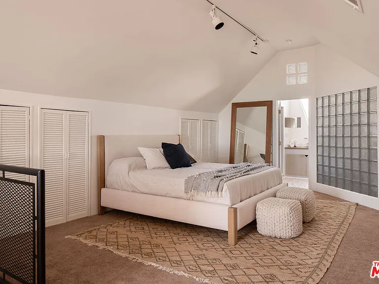 755 Luton Dr — Photo 31