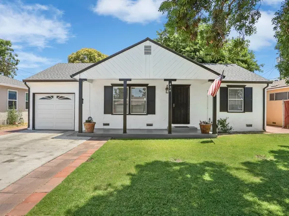 424 E Downs St, Stockton, CA 95204
