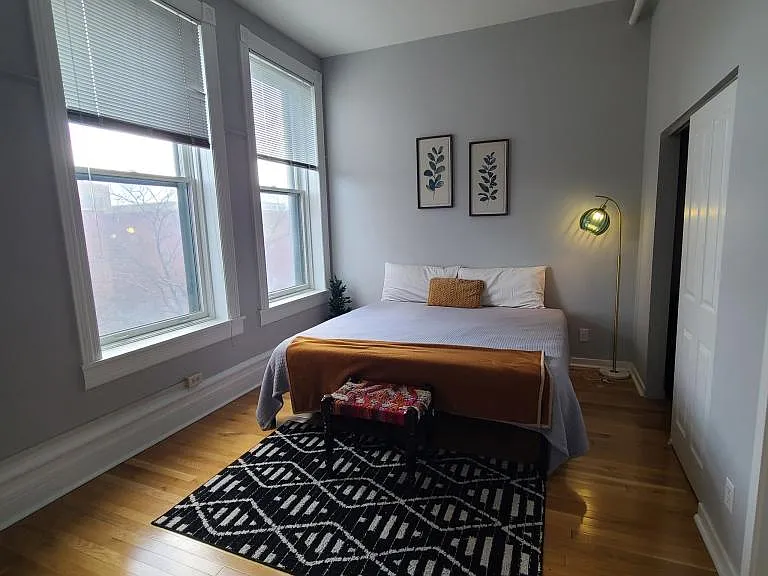 112 W Washington Blvd — Photo 4