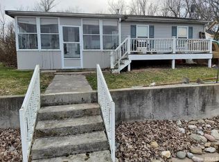 7518 N Brown Rd, Columbia City, IN 46725