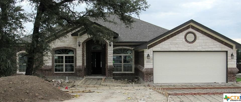 1st image of 1002 Henrietta Ave