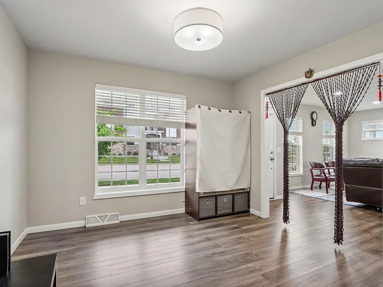 1835 Summerfield Way — Photo 13
