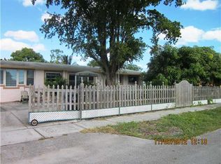 3831 SW 31st Ct, Hollywood, FL 33023