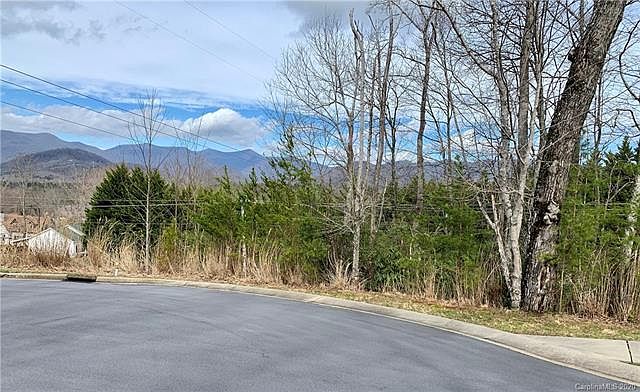 1st image of 101 Cottage Settings Ln #283