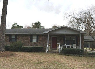 1st image of 271 Cedar Hill Dr