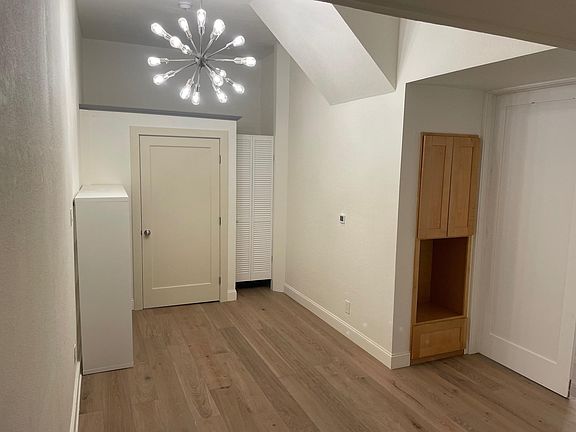 2nd image of 197 Precita Ave #195