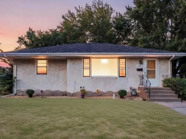 238 Macarthur St W, South Saint Paul, MN 55075