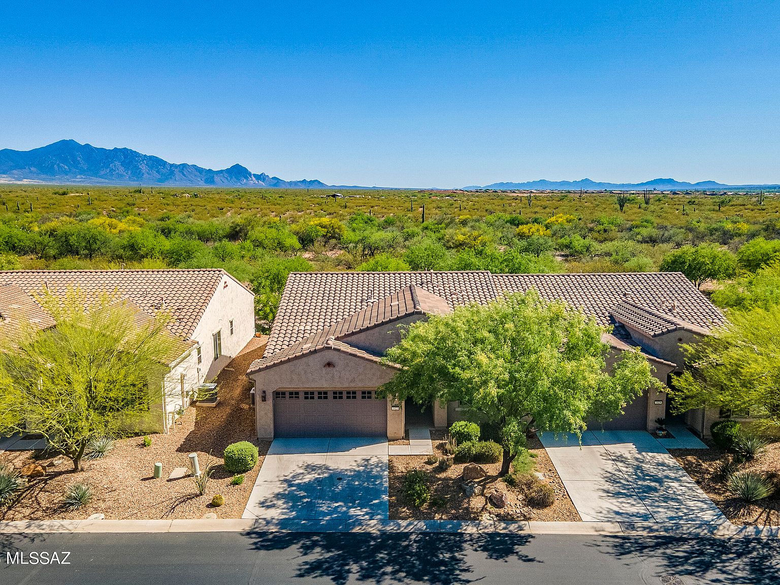 1023 N Broken Hills Dr, Green Valley, AZ 85614 Zillow