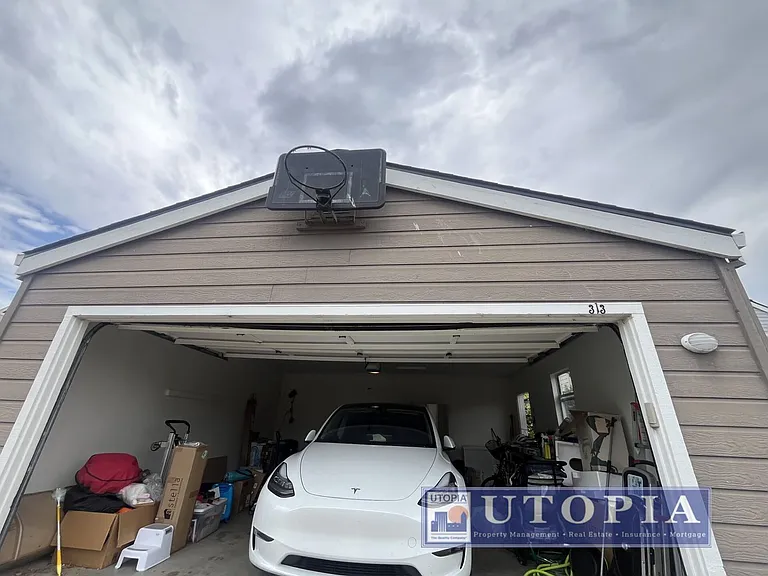 313 Village Cir — Photo 39