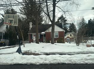 699 Church St, North Wales, PA 19454