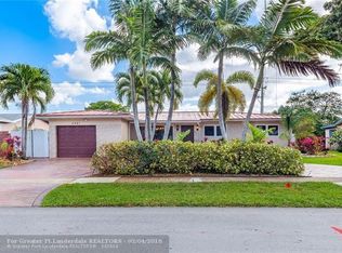 2281 NW 82nd Ave, Pembroke Pines, FL 33024