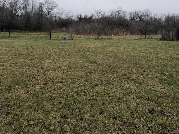 4th image of 1430 Willow View Dr